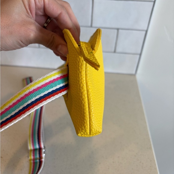 Nordstrom Belt Bag Fanny Pack Crossbody Purse Rainbow Strap 39" Yellow Pebbled - Picture 4 of 9